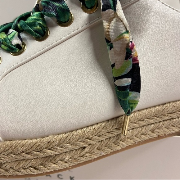 White House Black Market White Espadrille Sneakers with Green Tropical L… - Picture 8 of 14